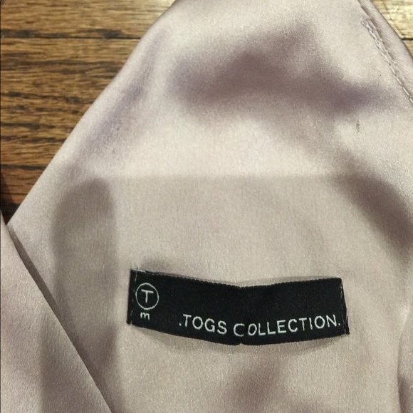 Light lavender top size medium - Picture 4 of 5